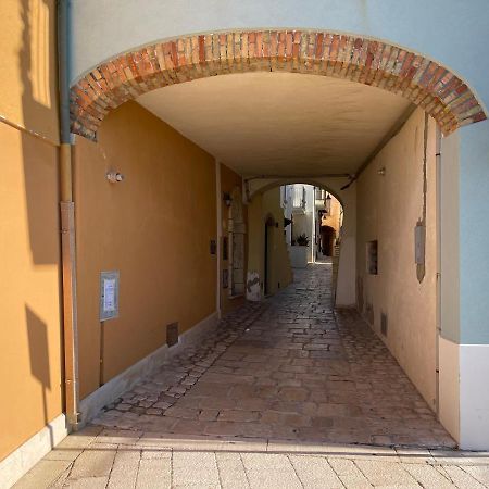 I Tre Marchi Rooms / Camera Mare แตร์โมลิ ภายนอก รูปภาพ